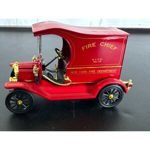 National Motor Museum Mint Ford Model T NYFD Fire Chief vintage diecast